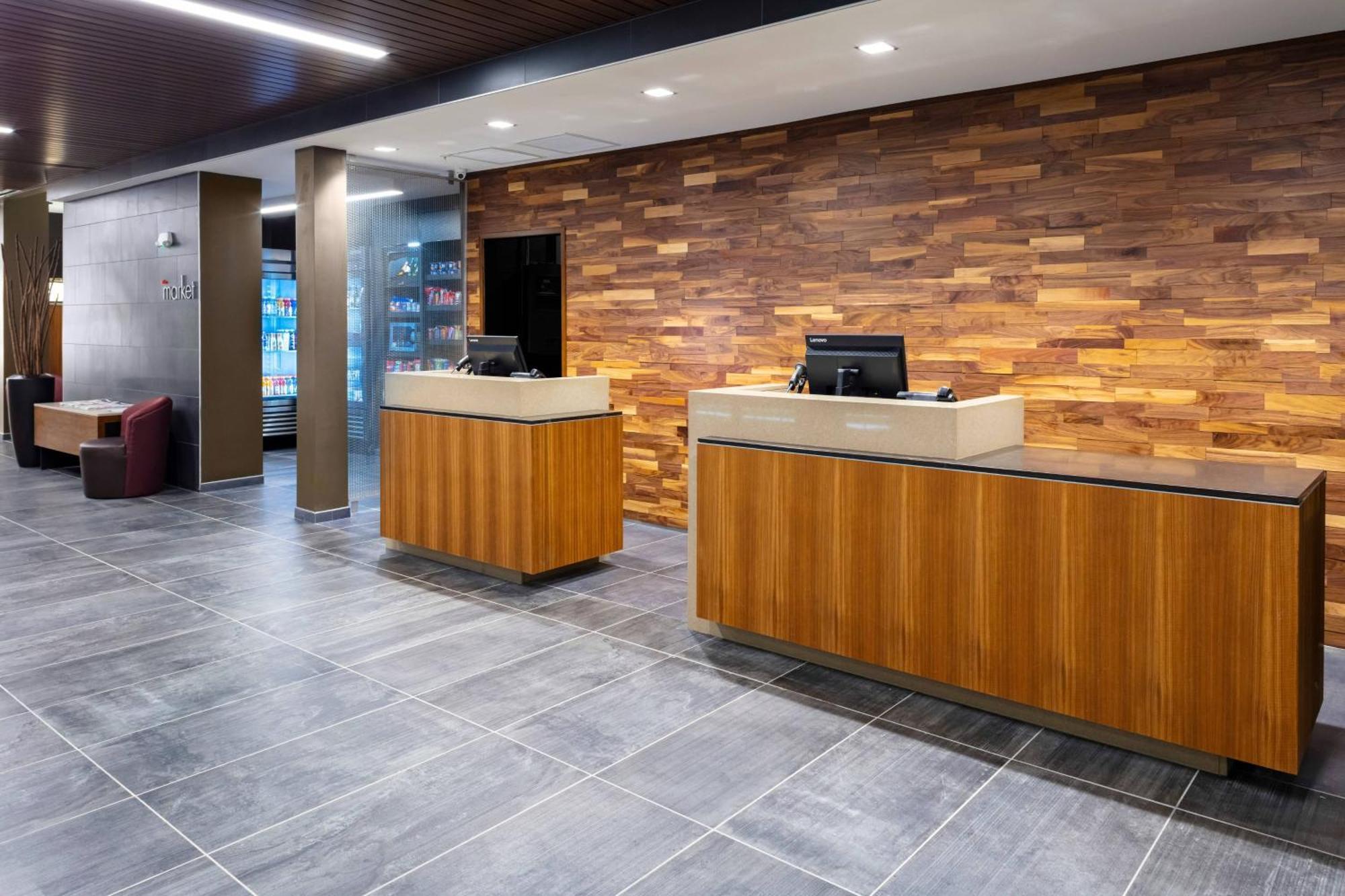 Hotel Courtyard By Marriott Indianapolis West-Speedway Exterior foto